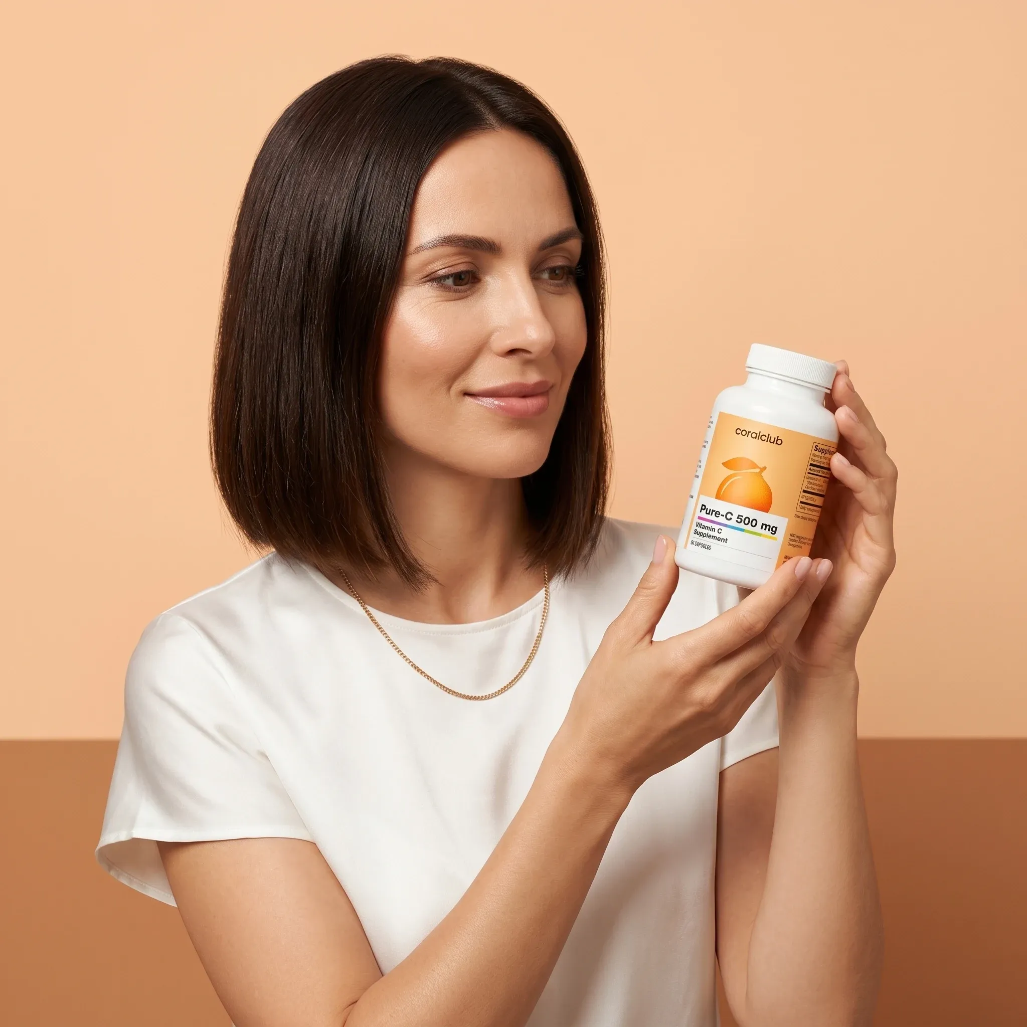 Moteris laiko Pure-C 500 mg pakuotę